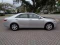 2007 Toyota Camry LE Photo 3