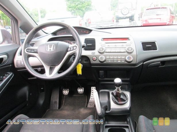 2009 Honda Civic Si Sedan 2.0 Liter DOHC 16-Valve i-VTEC K20Z3 4 Cylinder 6 Speed Manual