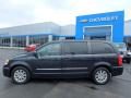 2014 Chrysler Town & Country Touring Photo 3