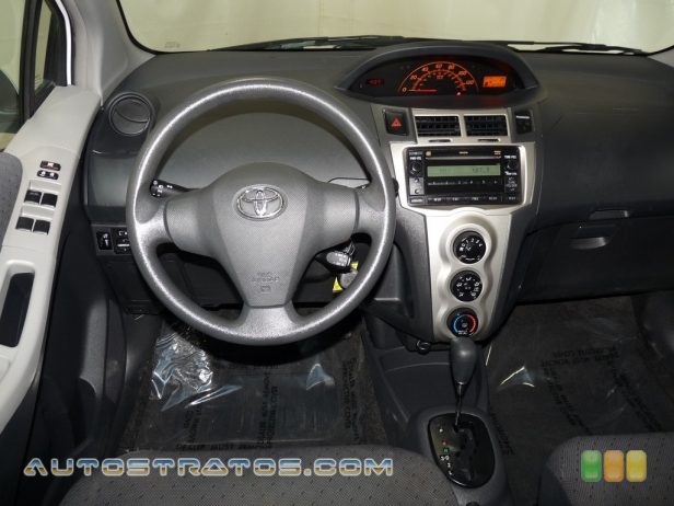 2009 Toyota Yaris 5 Door Liftback 1.5 Liter DOHC 16-Valve VVT-i 4 Cylinder 4 Speed Automatic