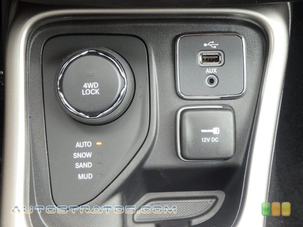2018 Jeep Compass Latitude 4x4 2.4 Liter DOHC 16-Valve VVT 4 Cylinder 9 Speed Automatic