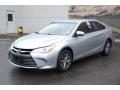 2015 Toyota Camry LE Photo 3