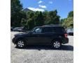 2011 Ford Escape Limited V6 4WD Photo 2