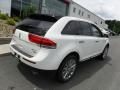 2013 Lincoln MKX AWD Photo 11