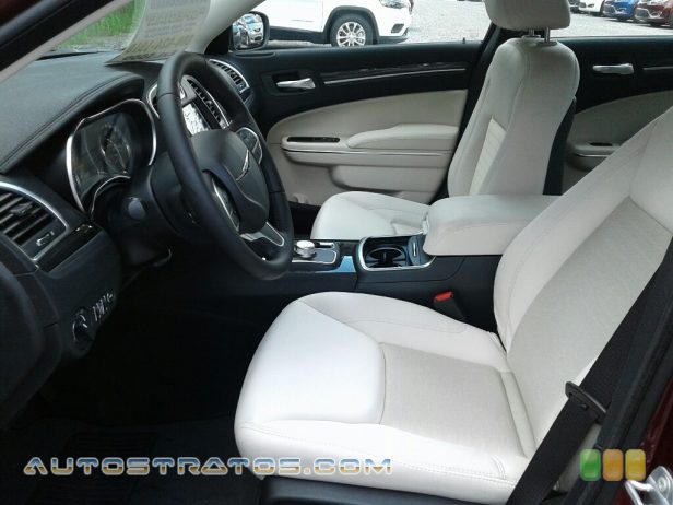 2018 Chrysler 300 Touring 3.6 Liter DOHC 24-Valve VVT Pentastar V6 8 Speed Automatic