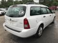 2005 Ford Focus ZXW SES Wagon Photo 8