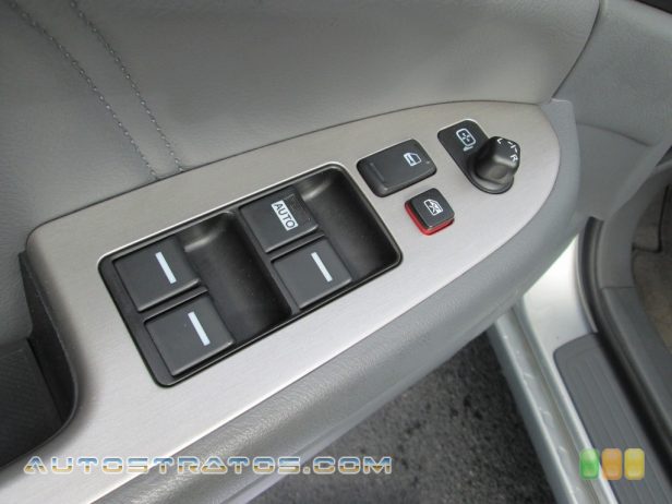 2005 Honda Accord Hybrid Sedan 3.0 Liter SOHC 24-Valve i-VTEC V6 IMA Gasoline/Electric Hybrid 5 Speed Automatic