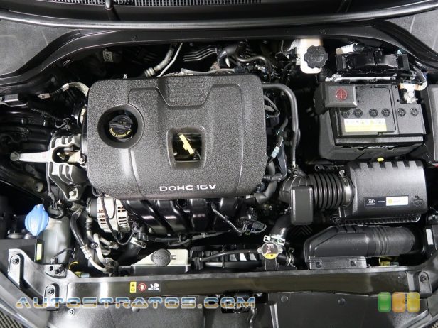 2017 Hyundai Elantra SE 2.0 liter DOHC 16-Valve D-CVVT 4 Cylinder 6 Speed Manual