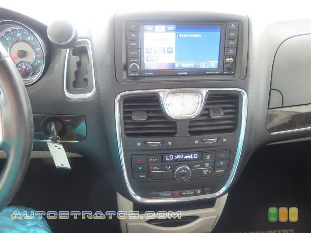 2012 Chrysler Town & Country Touring 3.6 Liter DOHC 24-Valve VVT Pentastar V6 6 Speed AutoStick Automatic