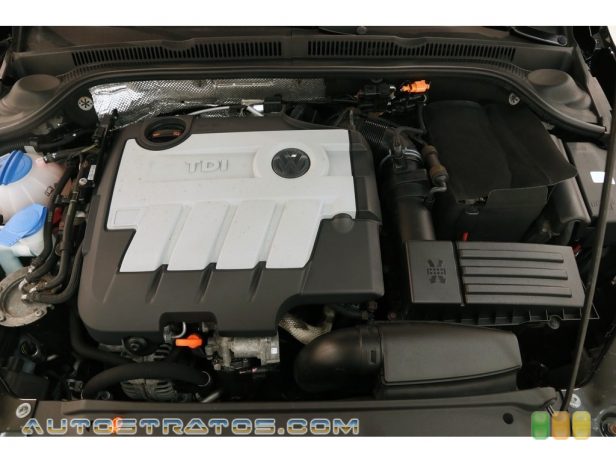 2012 Volkswagen Jetta TDI Sedan 2.0 Liter TDI DOHC 16-Valve Turbo-Diesel 4 Cylinder 6 Speed Manual
