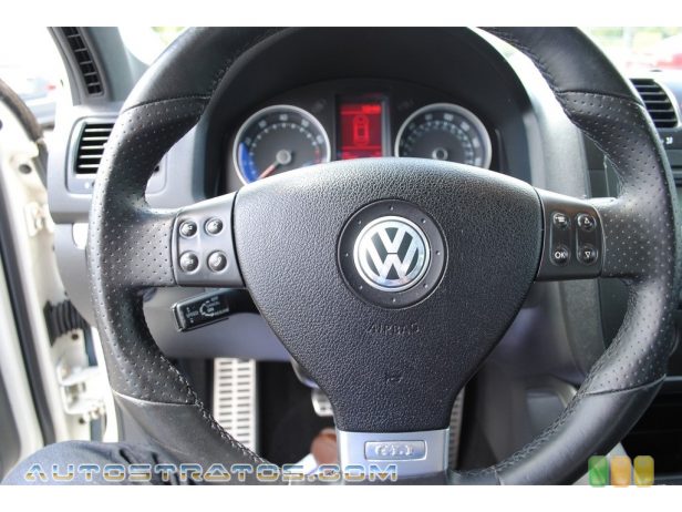 2007 Volkswagen Jetta GLI Sedan 2.0 Liter Turbocharged DOHC 16-Valve 4 Cylinder 6 Speed Manual