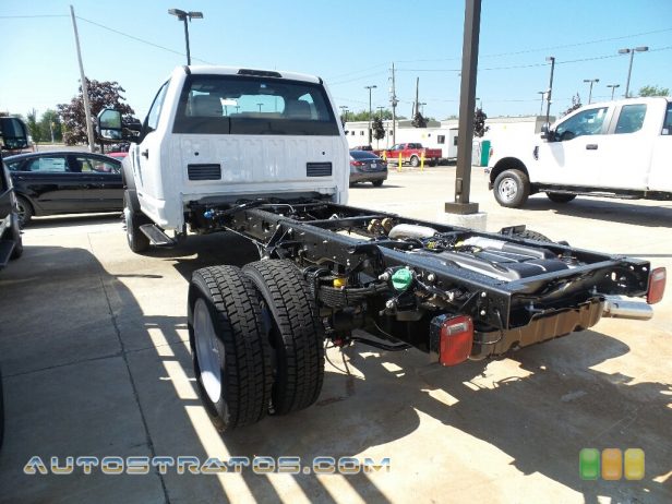 2019 Ford F550 Super Duty XL Regular Cab 4x4 Chassis 6.8 Liter SOHC 30-Valve V10 6 Speed Automatic