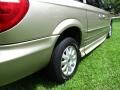 2003 Chrysler Town & Country LXi Photo 26