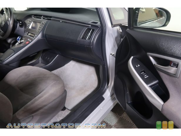 2014 Toyota Prius Two Hybrid 1.8 Liter DOHC 16-Valve VVT-i 4 Cylinder/Electric Hybrid ECVT Automatic