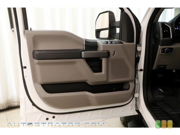 2018 Ford F250 Super Duty XLT Crew Cab 4x4 6.2 Liter SOHC 16-Valve Flex-Fuel V8 6 Speed Automatic