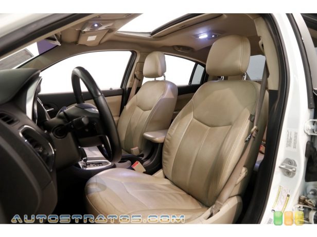 2012 Chrysler 200 Limited Sedan 3.6 Liter DOHC 24-Valve VVT Pentastar V6 6 Speed AutoStick Automatic
