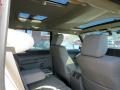 2007 Jeep Commander Limited 4x4 Photo 2