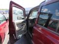 2007 Jeep Commander Limited 4x4 Photo 13