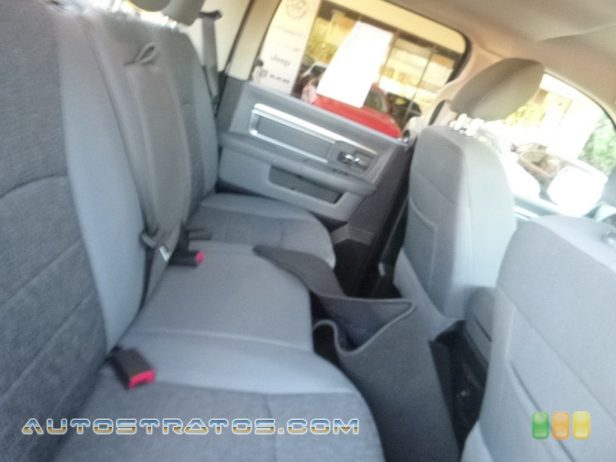 2018 Ram 1500 Big Horn Crew Cab 4x4 5.7 Liter OHV HEMI 16-Valve VVT MDS V8 8 Speed Automatic