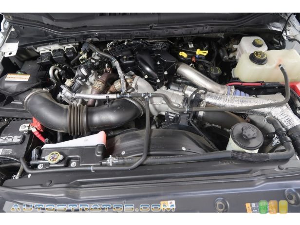 2017 Ford F350 Super Duty XLT Crew Cab 4x4 6.7 Liter OHV 32-Valve Power Stroke Turbo-Diesel V8 6 Speed TorqShift Automatic