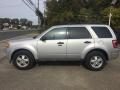 2011 Ford Escape XLT 4WD Photo 2