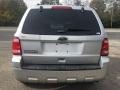 2011 Ford Escape XLT 4WD Photo 4