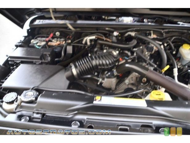 2010 Jeep Wrangler Unlimited Sport 4x4 3.8 Liter OHV 12-Valve V6 6 Speed Manual
