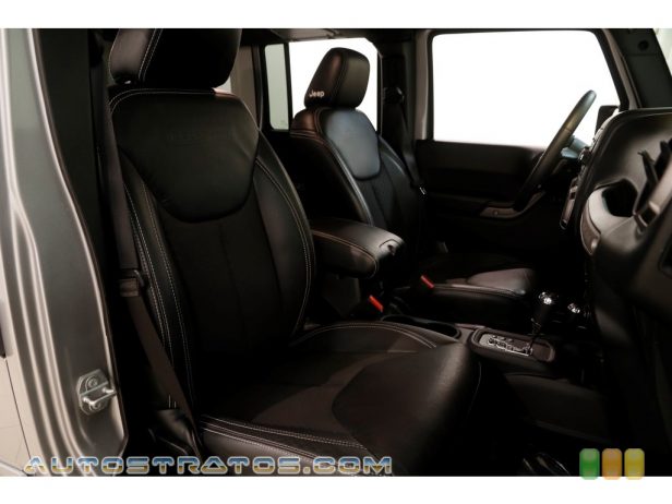 2017 Jeep Wrangler Unlimited Freedom Edition 4x4 3.6 Liter DOHC 24-Valve VVT V6 5 Speed Automatic