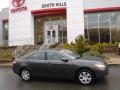2009 Toyota Camry LE Photo 2