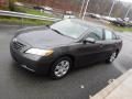 2009 Toyota Camry LE Photo 5