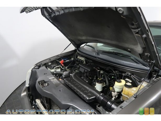 2005 Ford F150 Lariat SuperCrew 4x4 5.4 Liter SOHC 24-Valve Triton V8 4 Speed Automatic