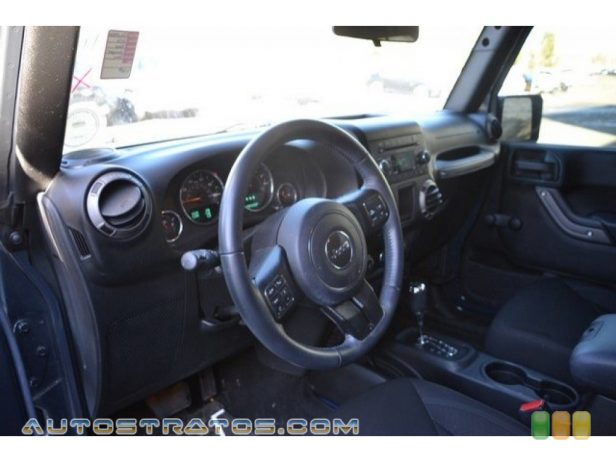 2016 Jeep Wrangler Unlimited Willys Wheeler 4x4 3.6 Liter DOHC 24-Valve VVT V6 5 Speed Automatic
