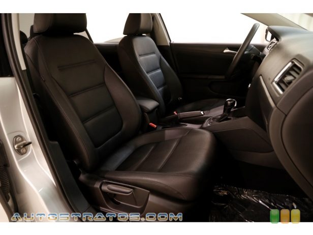 2011 Volkswagen Jetta SE Sedan 2.5 Liter DOHC 20-Valve 5 Cylinder 6 Speed Tiptronic Automatic