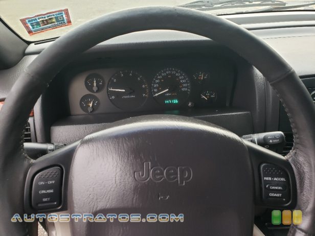 1999 Jeep Grand Cherokee Laredo 4x4 4.0 Liter OHV 12-Valve Inline 6 Cylinder 4 Speed Automatic
