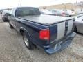 2001 Chevrolet S10 LS Extended Cab Photo 2