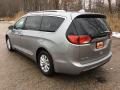 2018 Chrysler Pacifica Touring L Photo 4