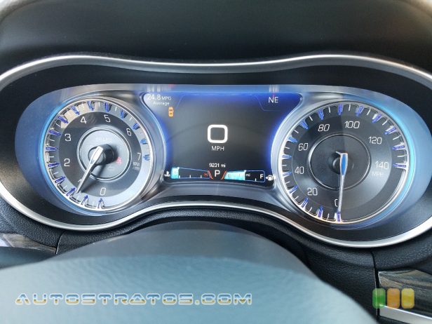 2018 Chrysler 300 Touring 3.6 Liter DOHC 24-Valve VVT Pentastar V6 8 Speed Automatic