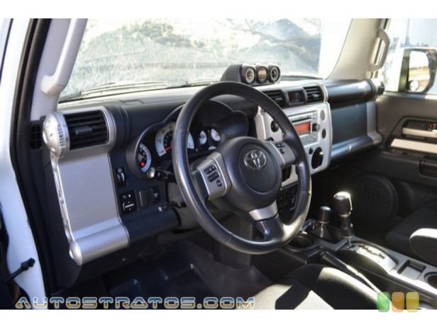 2014 Toyota FJ Cruiser 4WD 4.0 Liter DOHC 24-Valve Dual VVT-i V6 5 Speed Automatic