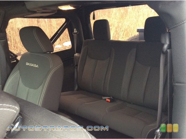 2017 Jeep Wrangler Sahara 4x4 3.6 Liter DOHC 24-Valve VVT V6 5 Speed Automatic