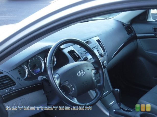 2009 Hyundai Sonata GLS V6 3.3 Liter DOHC 24 Valve VVT V6 5 Speed Shiftronic Automatic