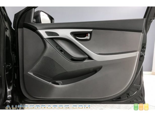 2014 Hyundai Elantra SE Sedan 1.8 Liter DOHC 16-Valve 4 Cylinder 6 Speed Automatic