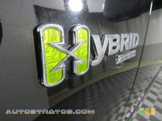 2009 Chevrolet Tahoe Hybrid 4x4 6.0 Liter OHV 16-Valve Vortec V8 Gasoline/Electric Hybrid 4 Speed Automatic