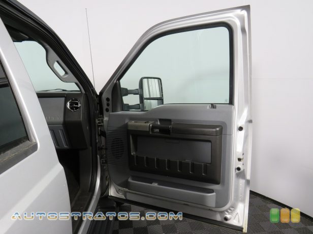 2014 Ford F250 Super Duty XLT Crew Cab 4x4 6.7 Liter OHV 32-Valve B20 Power Stroke Turbo-Diesel V8 TorqShift 6 Speed SelectShift Automatic