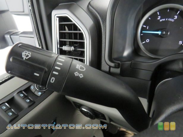 2018 Ford F350 Super Duty XLT Crew Cab 4x4 6.7 Liter Power Stroke OHV 32-Valve Turbo-Diesel V8 6 Speed Automatic