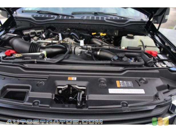 2019 Ford F250 Super Duty STX Crew Cab 4x4 6.7 Liter Power Stroke OHV 32-Valve Turbo-Diesel V8 6 Speed Automatic