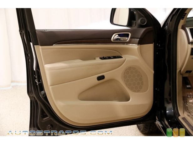 2014 Jeep Grand Cherokee Overland 4x4 3.6 Liter DOHC 24-Valve VVT Pentastar V6 8 Speed Automatic