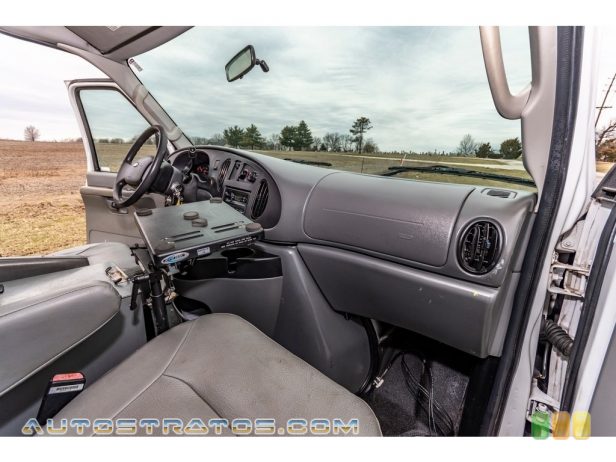 2006 Ford E Series Van E350 Commercial 5.4 Liter SOHC 16-Valve Triton V8 4 Speed Automatic