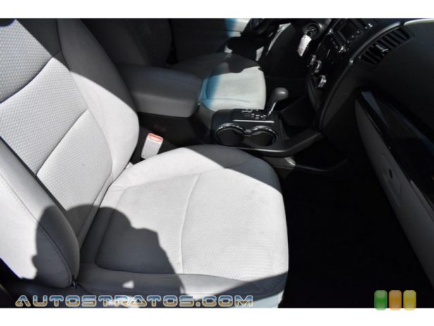 2012 Kia Sorento LX AWD 2.4 Liter GDI DOHC 16-Valve Dual CVVT 4 Cylinder 6 Speed Sportmatic Automatic