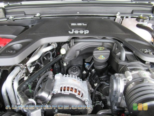 2019 Jeep Wrangler Unlimited Sahara 4x4 3.6 Liter DOHC 24-Valve VVT V6 8 Speed Automatic