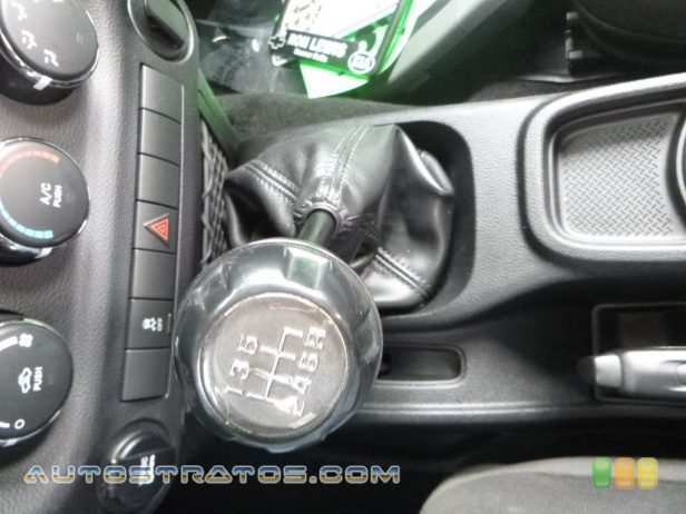 2015 Jeep Wrangler Unlimited Sport 4x4 3.6 Liter DOHC 24-Valve VVT V6 6 Speed Manual